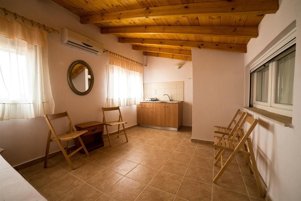 Rodon Apartments - S Avdimioti Неа Рода Екстериор снимка