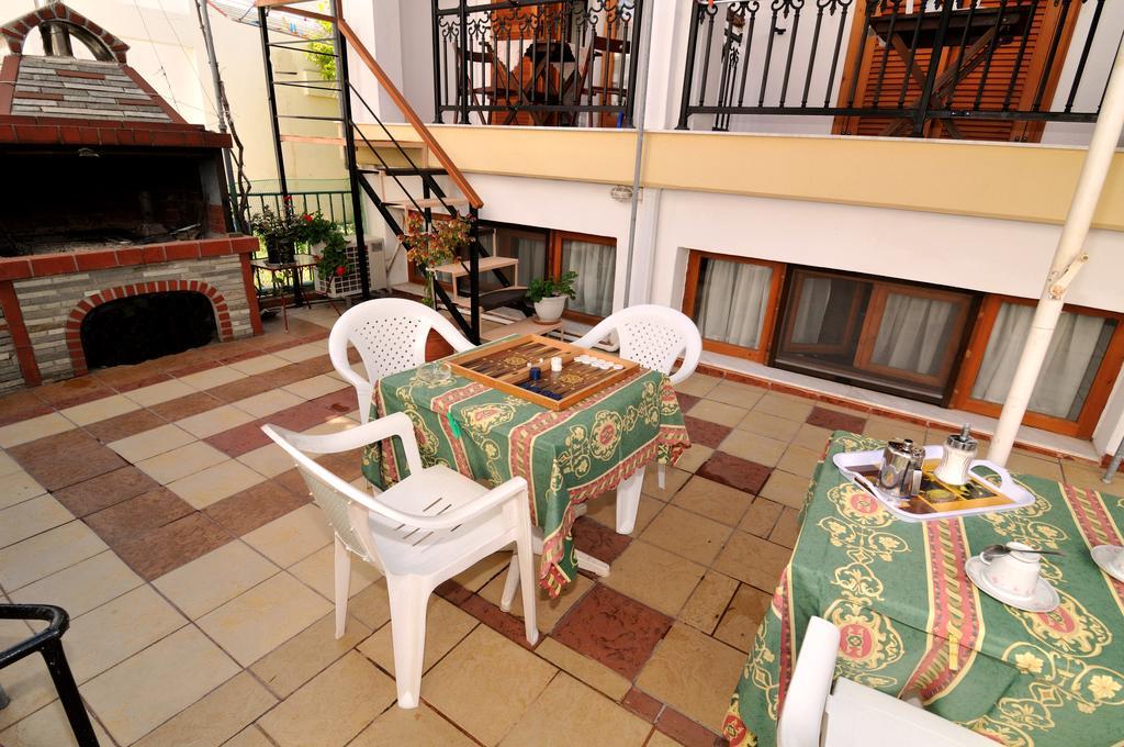 Rodon Apartments - S Avdimioti Неа Рода Екстериор снимка